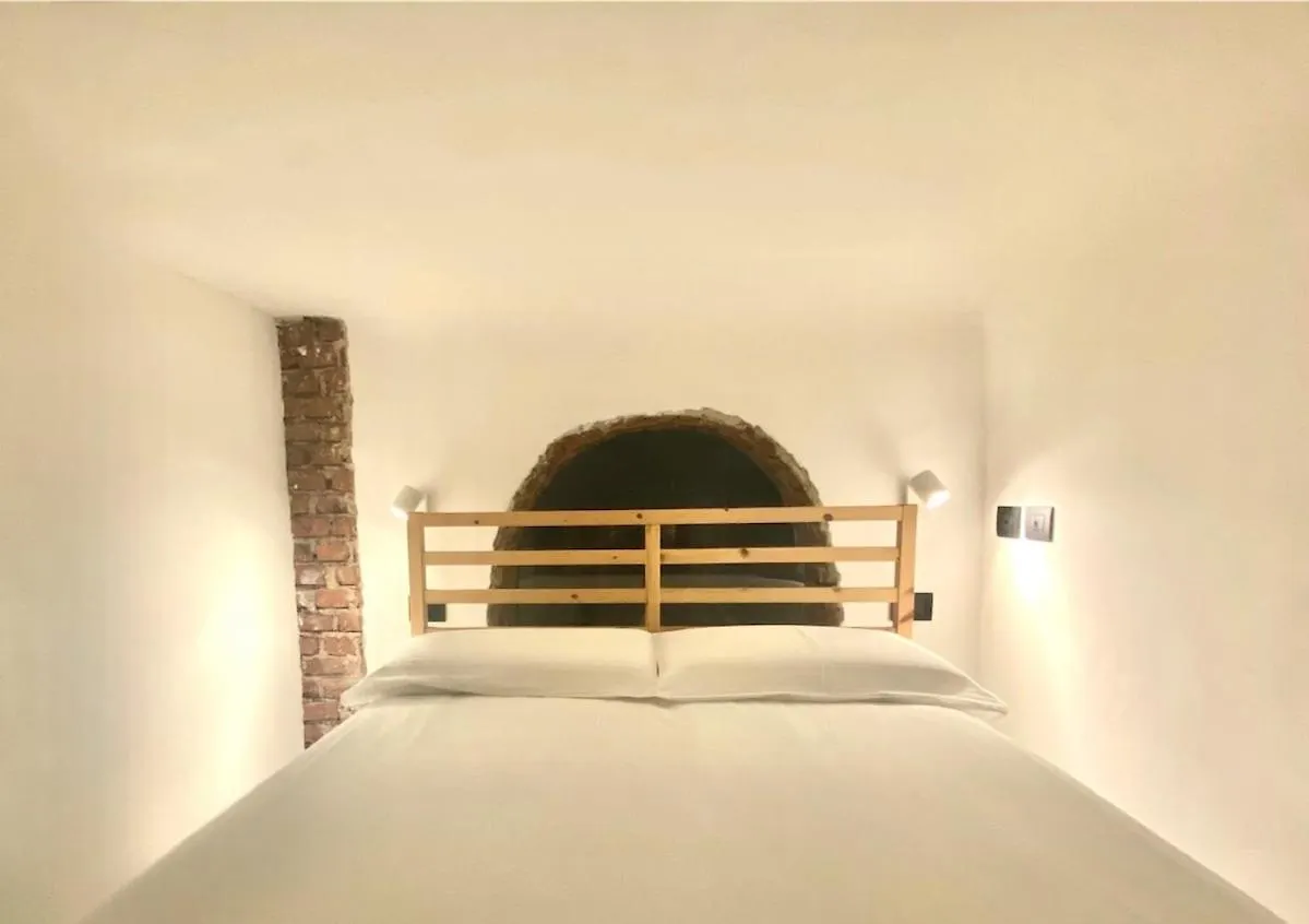 Loft Design Milano Center, Shopping Area, Ac, Wifi, Subway M1 And M2, Airport Connected Apartment