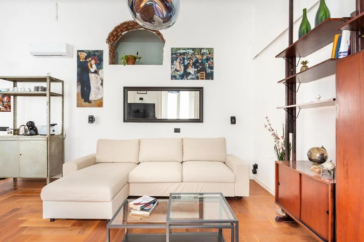 Loft Design Milano Center, Shopping Area, Ac, Wifi, Subway M1 And M2, Airport Connected Apartment Milan